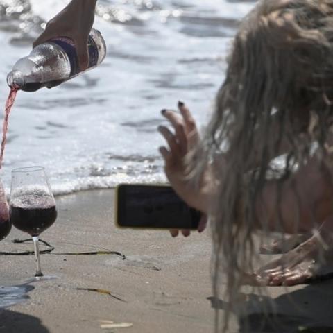 В Крыму резко вырос спрос на вина местного производства